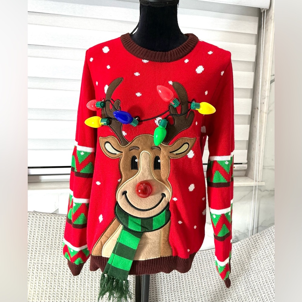 Beautiful pretty CHRISTMAS sweater 🎄🦌UNISEX